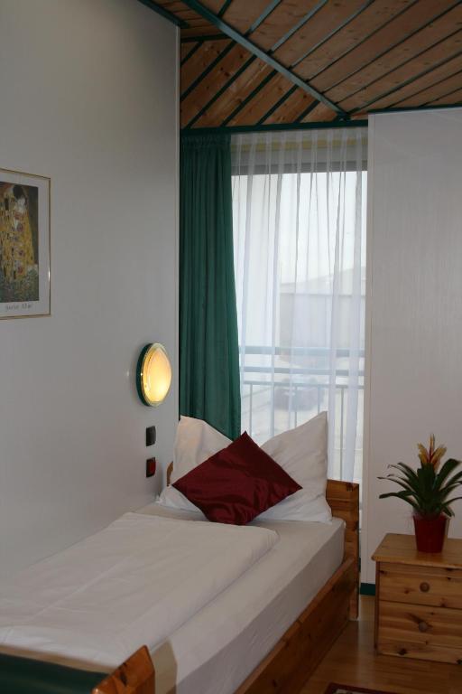 Hotel Asperner Loewe Viena Quarto foto